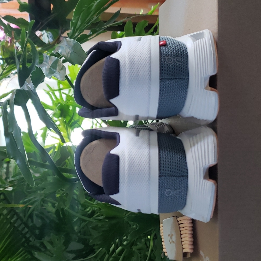 On Running Cloud 5 Push Sneakers - Picture 7 of 11